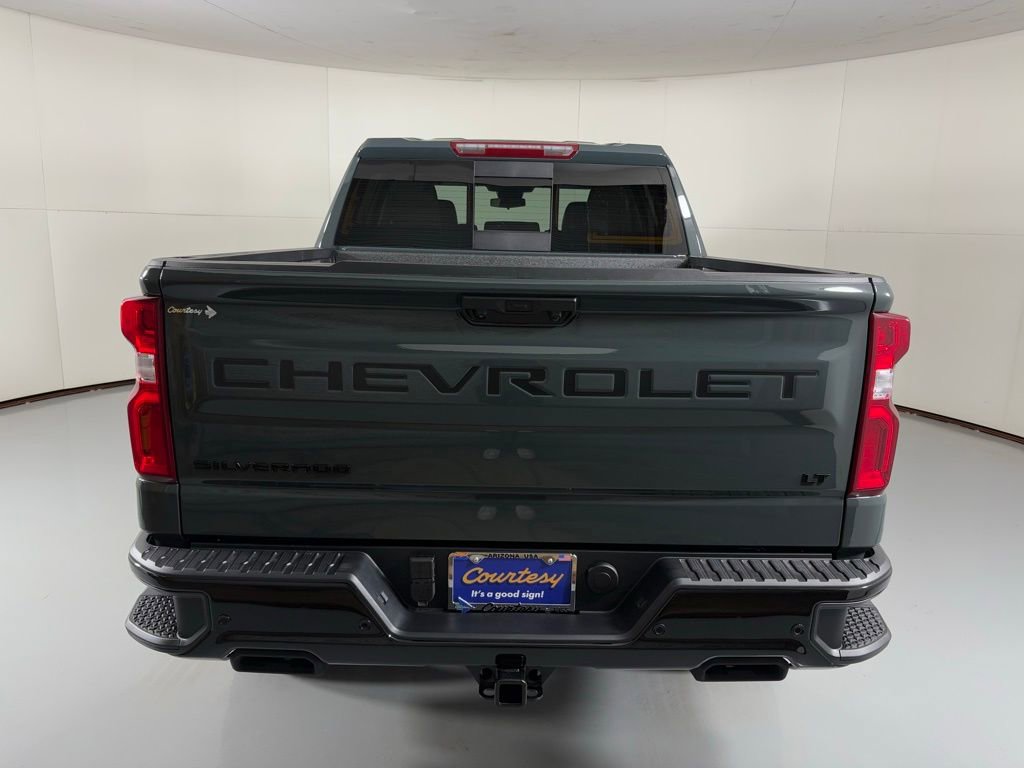 2026 Chevrolet Silverado 1500 LT Trail Boss photo 3