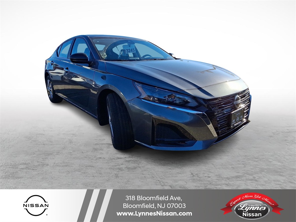 2025 Nissan Altima