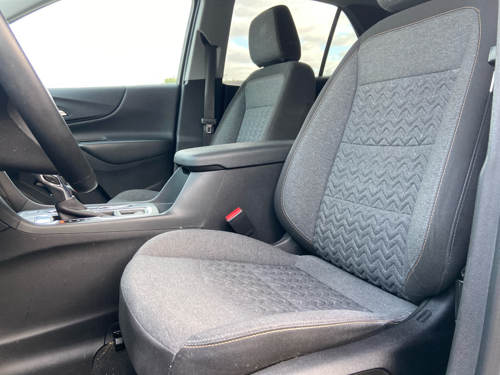2023 Chevrolet Equinox LT photo 8