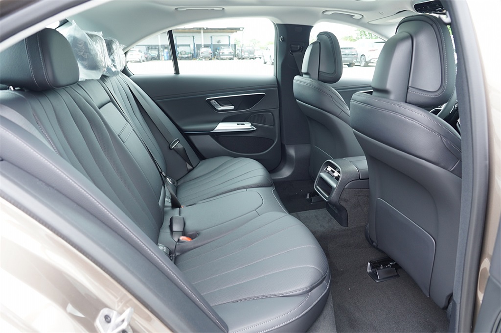 2026 Mercedes Benz E 350 photo 13
