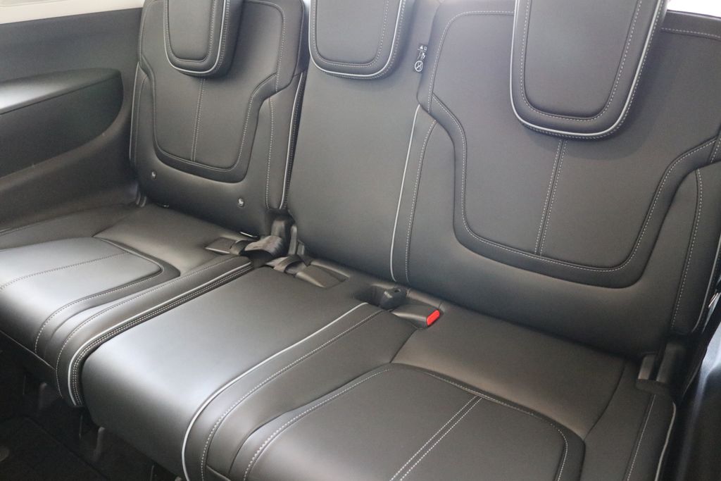 2025 Infiniti QX80 Sensory photo 21