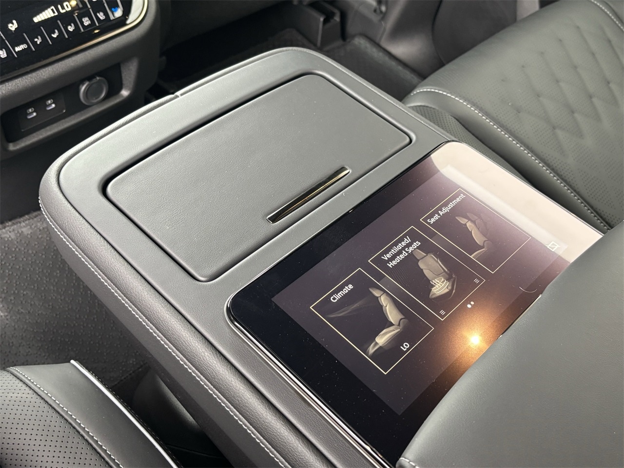 2025 Infiniti QX80 photo 18