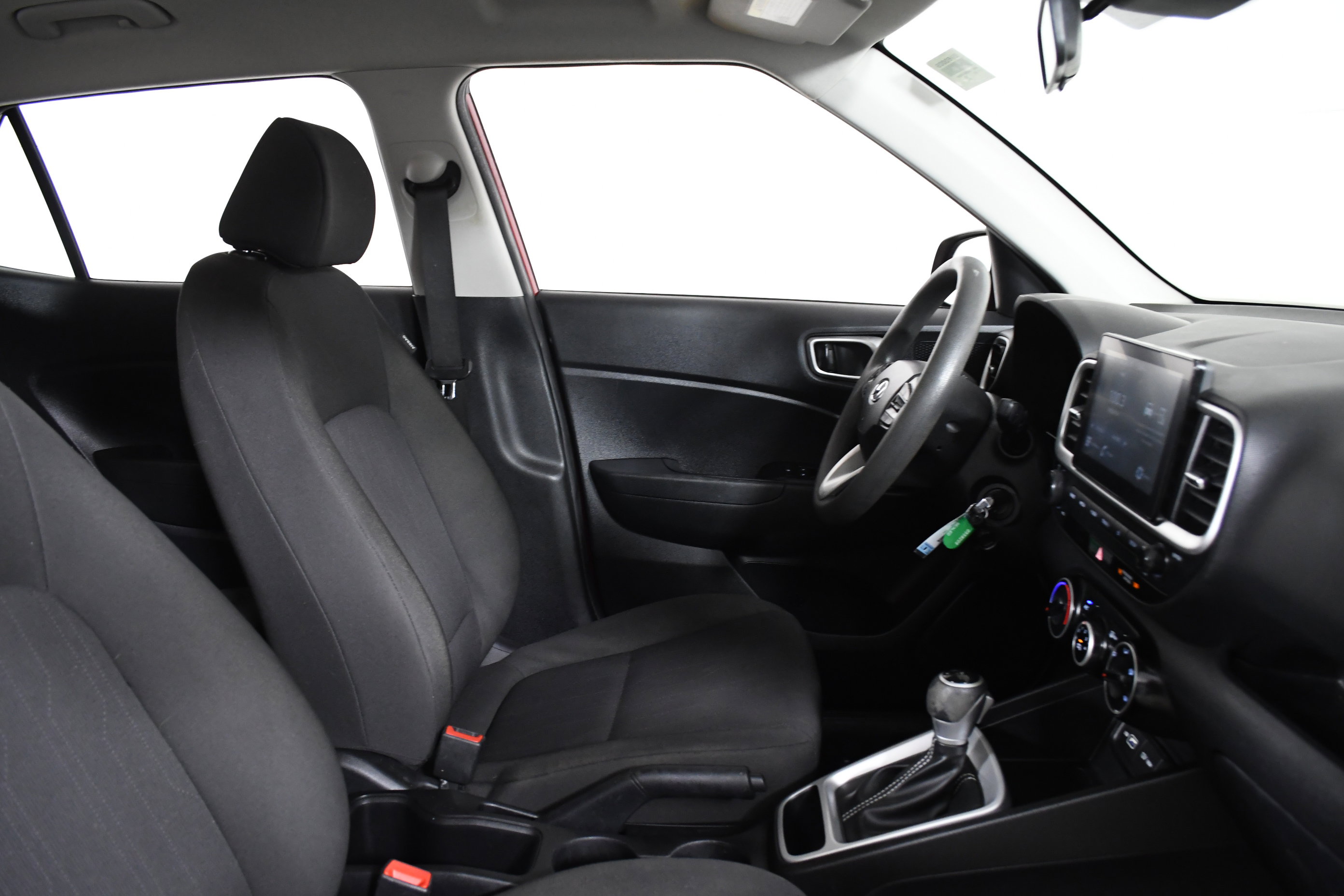 2022 Hyundai Venue SE photo 21