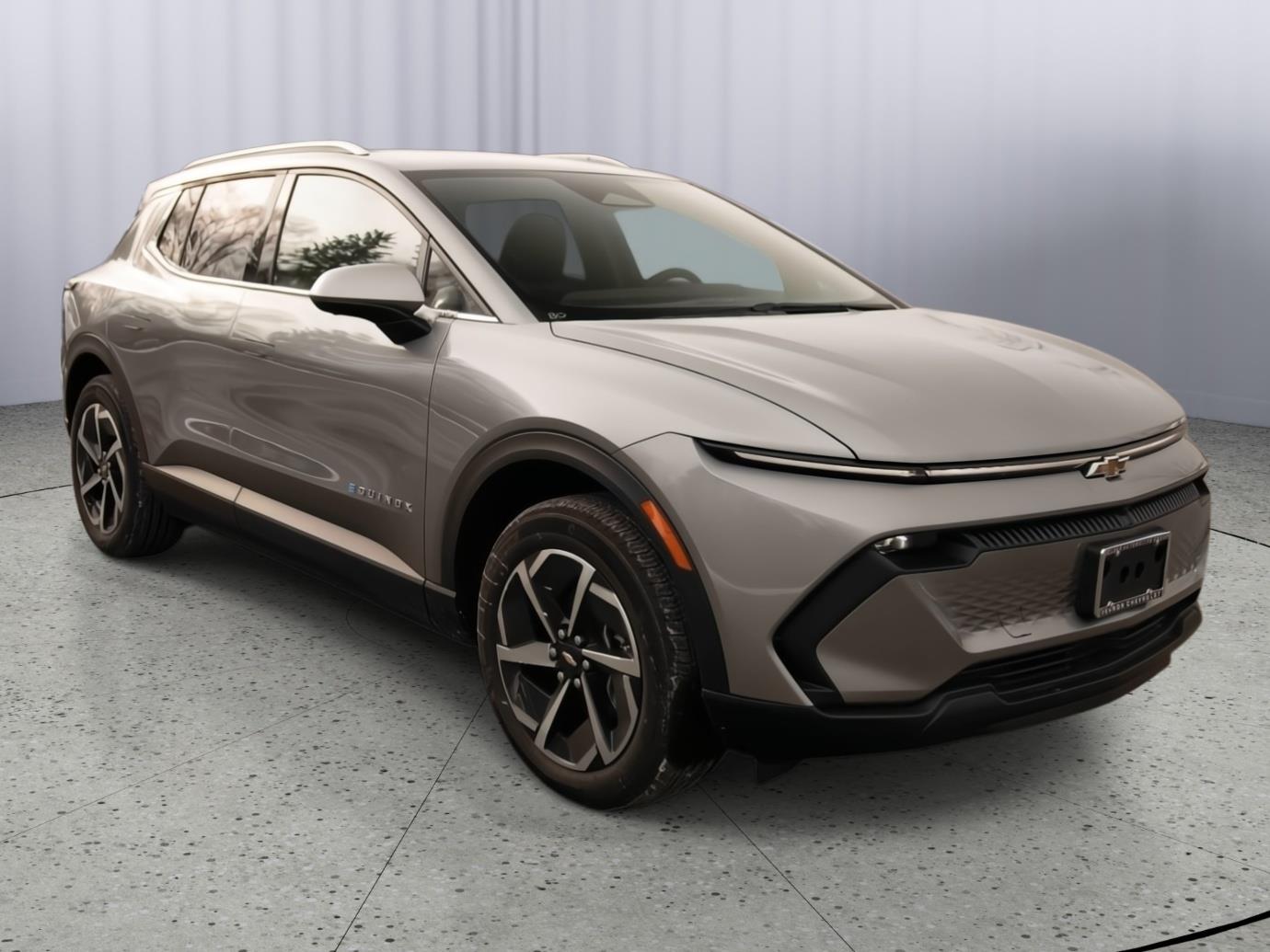 2026 Chevrolet Equinox EV 2LT's photo