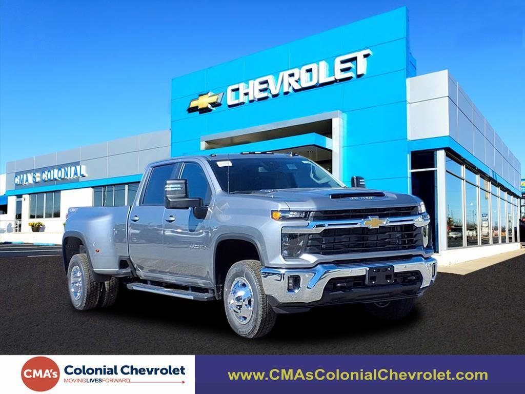 2026 Chevrolet Silverado 3500HD LT's photo