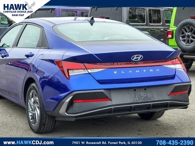 2024 HYUNDAI ELANTRA - Image 6