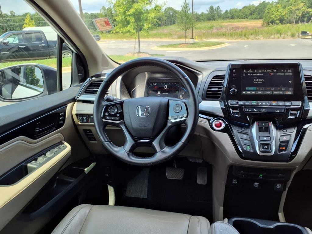 2021 Honda Odyssey Touring photo 29
