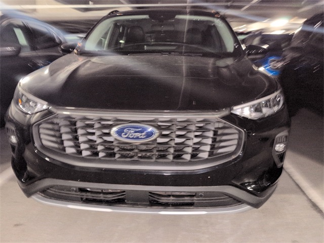 2025 Ford Escape Plug-In Hybrid Base photo 3
