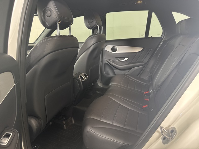 2022 Mercedes Benz GLC 300 4MATIC photo 11