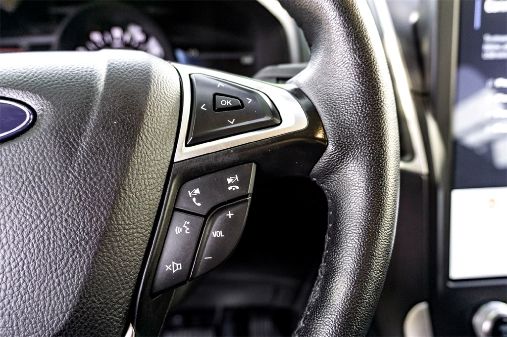 2024 Ford Edge SEL photo 19