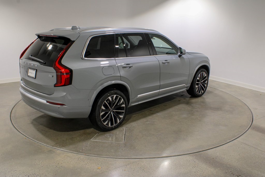 2026 Volvo XC90 Plus photo 4