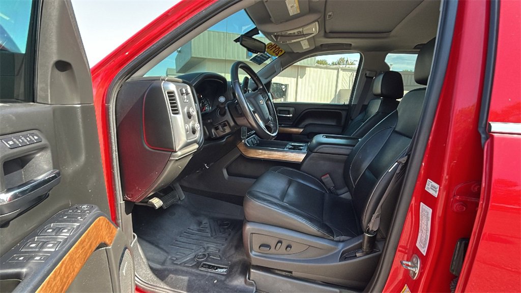 2016 Chevrolet Silverado 1500 LTZ photo 11