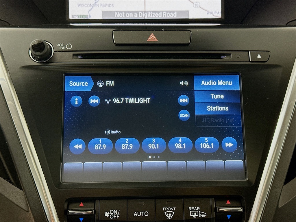 2018 Acura MDX SH-AWD Advance photo 17