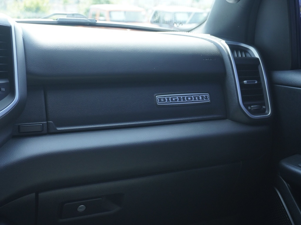 2020 Ram 1500 Big Horn Night Edition photo 25