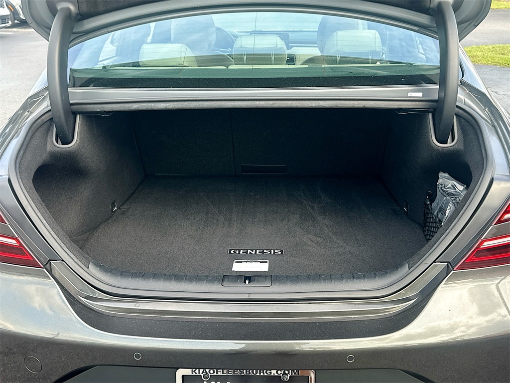 2023 Genesis G70 Advanced 3.3T Sport Prestige photo 25