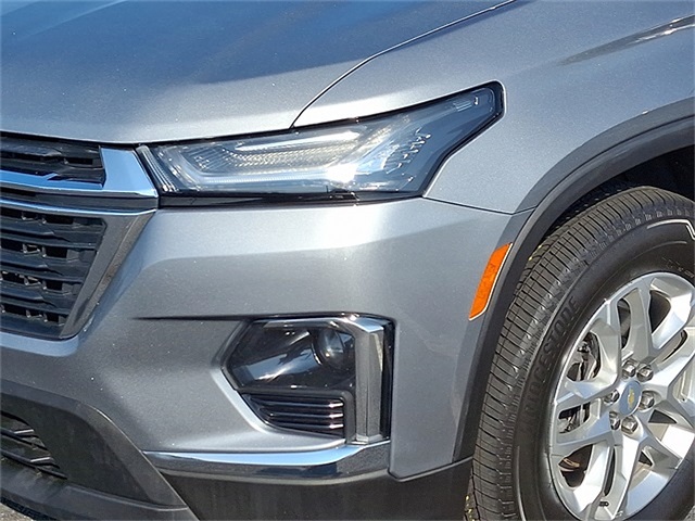 2023 Chevrolet Traverse LS photo 10