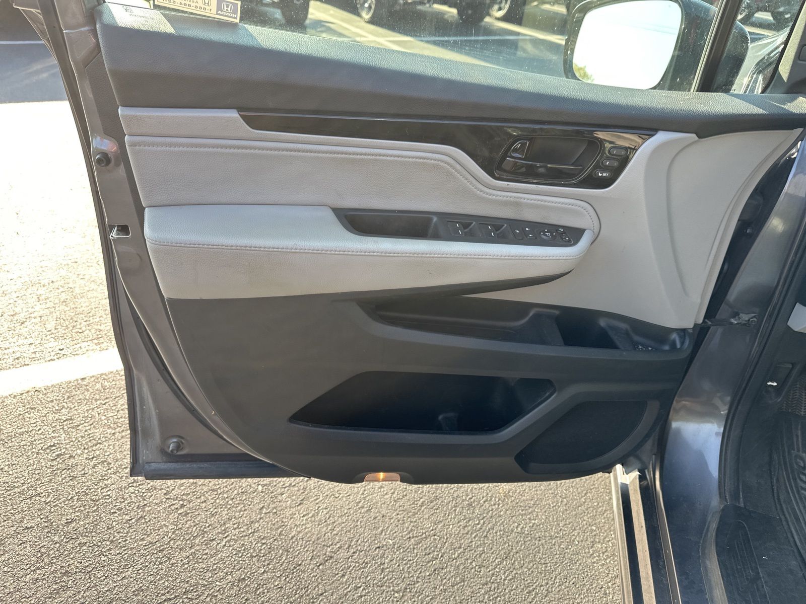 2018 Honda Odyssey Elite photo 5