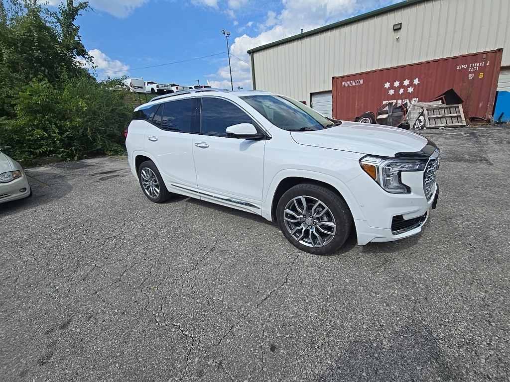 2023 Gmc Terrain Denali photo 9