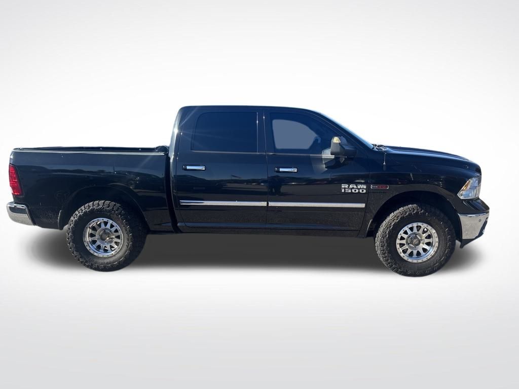 2017 Ram 1500 Big Horn photo 3