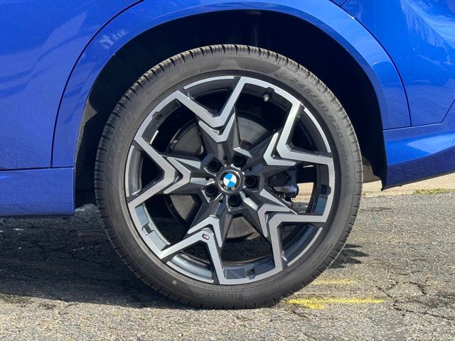 2025 Bmw X2 M35i photo 3