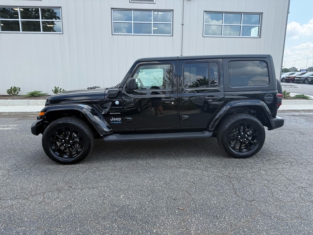 2021 Jeep Wrangler Unlimited Sahara 4xe photo 5
