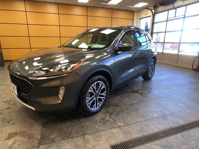 2020 Ford Escape SEL photo 4