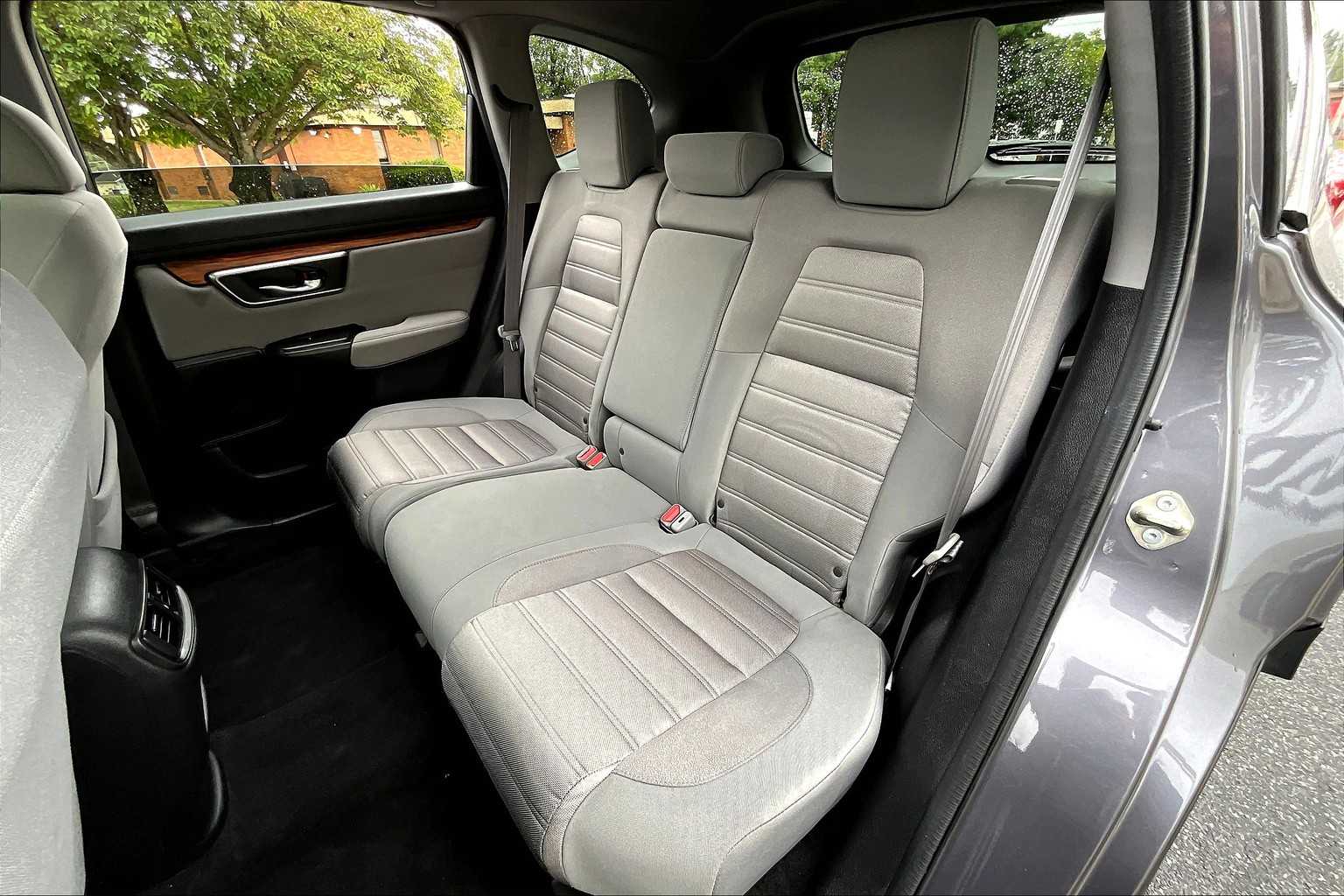2019 Honda CR-V EX photo 17