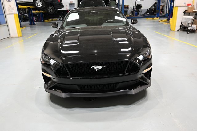 2023 Ford Mustang GT photo 2