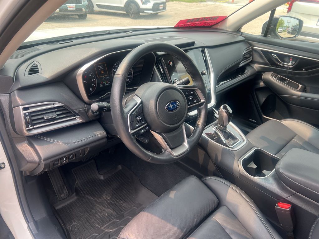 2022 Subaru Outback Limited photo 4