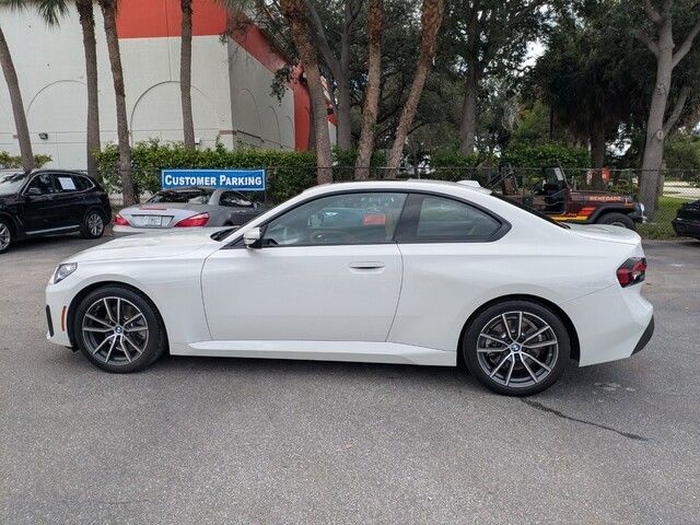 2024 Bmw 230i photo 3