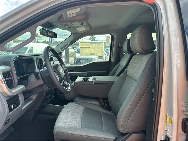 2026 Ford F-250 XLT photo 9