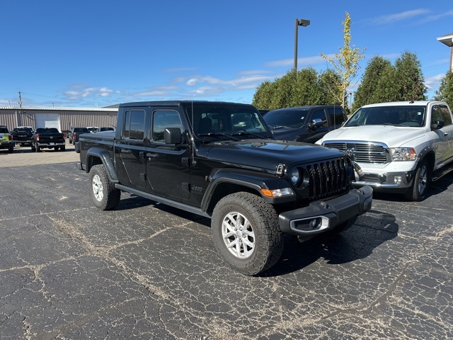 2023 Jeep Gladiator Sport S photo 2