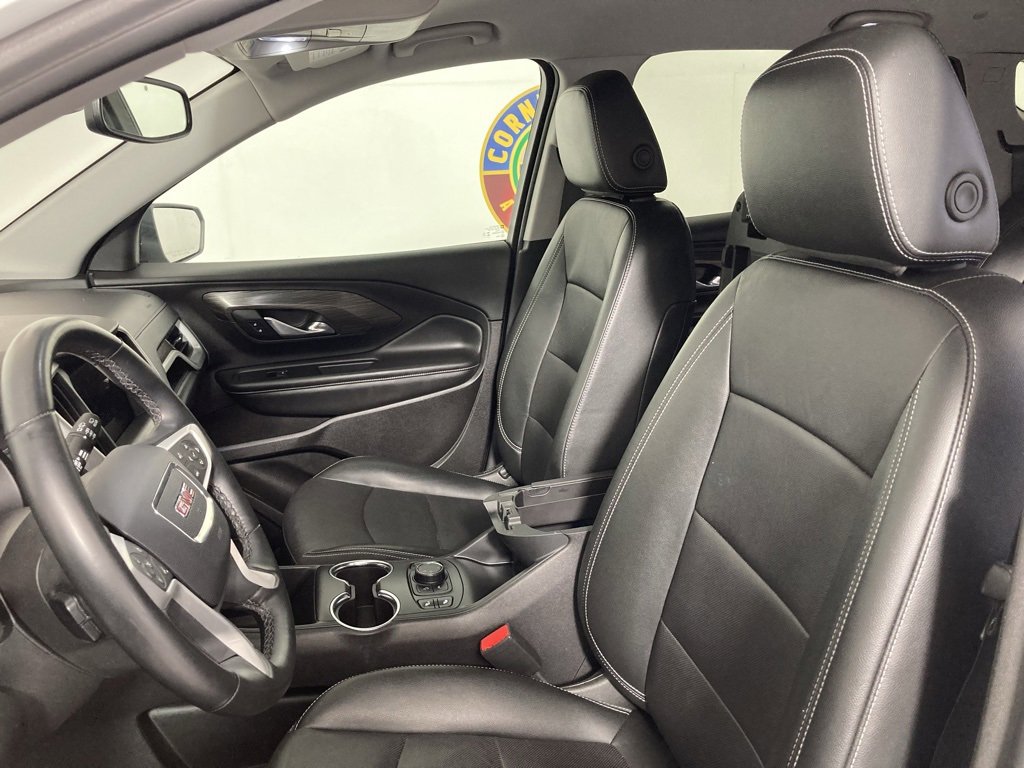 2024 Gmc Terrain SLT photo 3