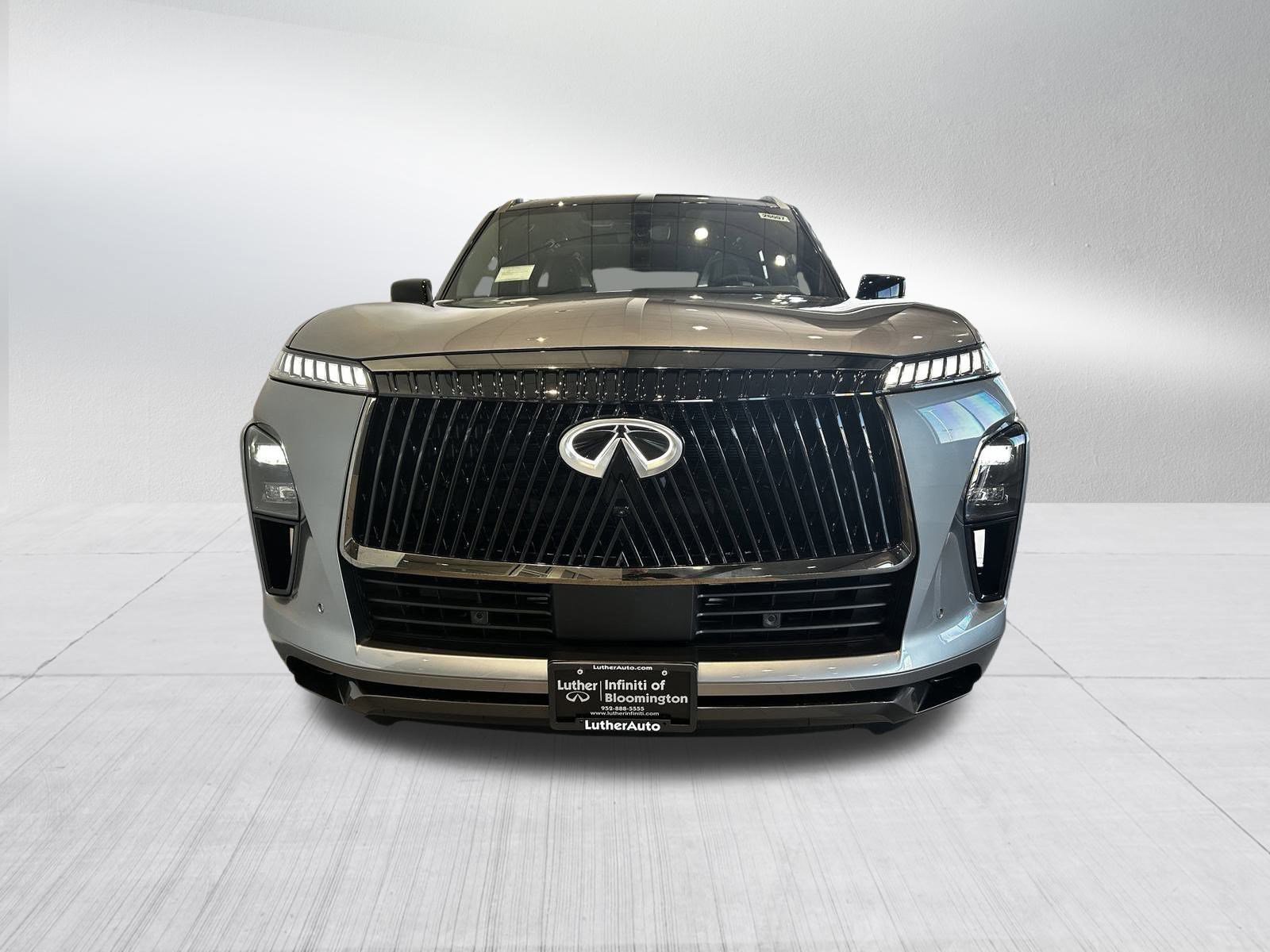 2026 Infiniti QX80 photo 4