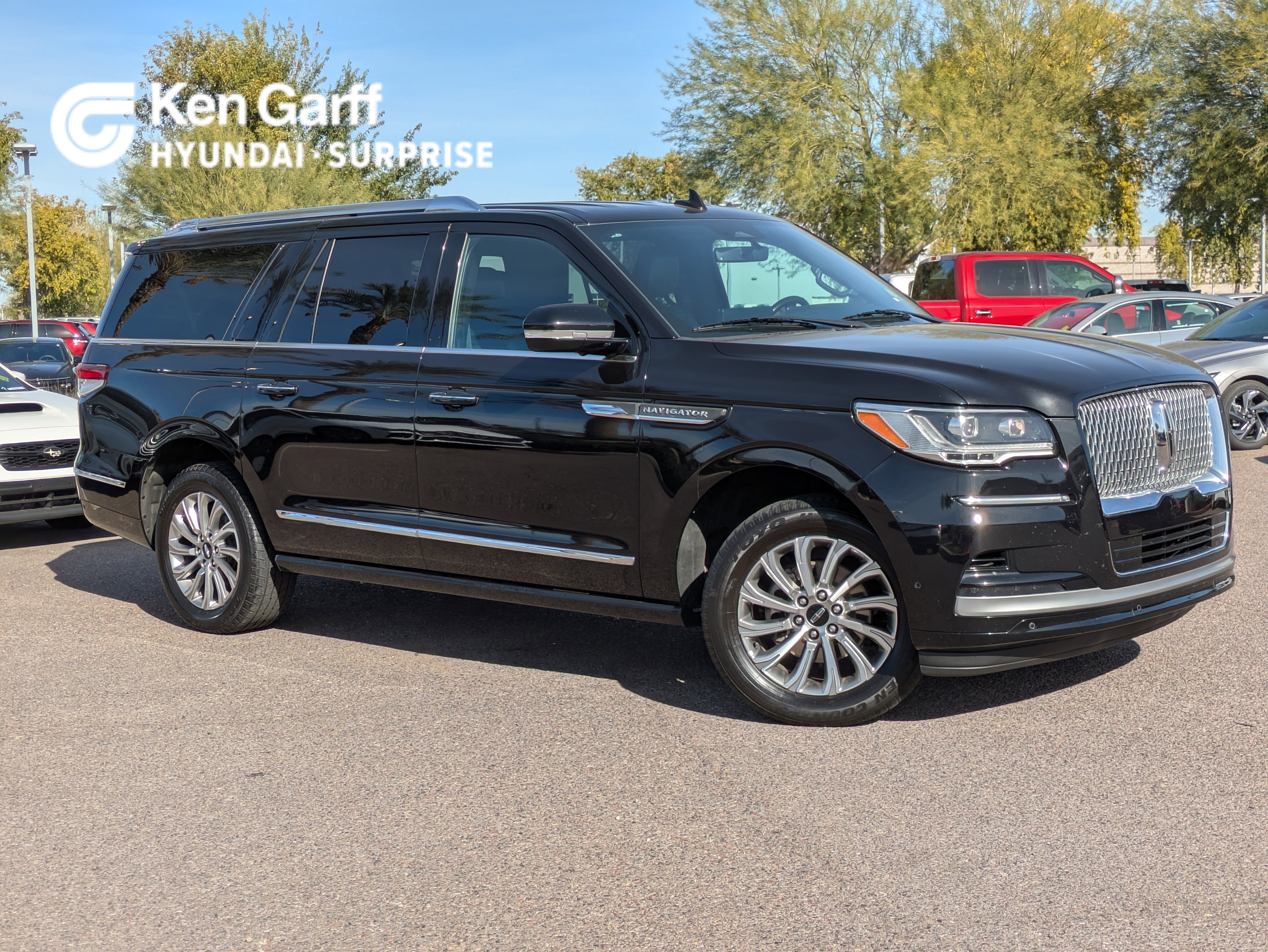 2024 Lincoln Navigator Premiere L's photo