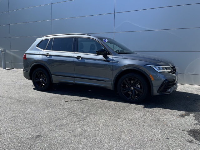 2024 Volkswagen Tiguan SE R-Line Black photo 26