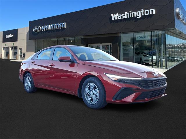 2026 Hyundai Elantra SE's photo