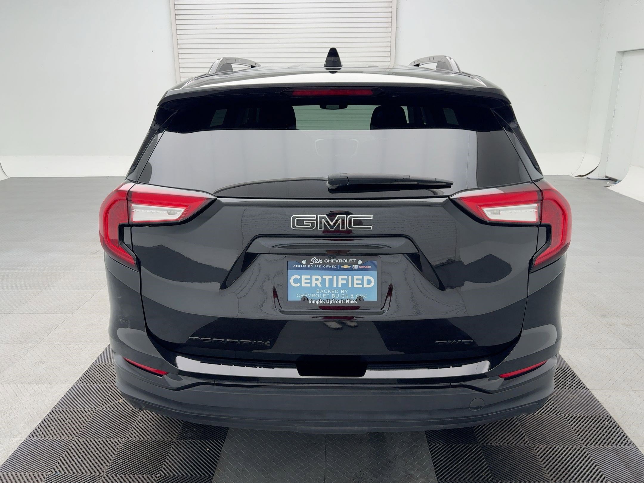 2024 Gmc Terrain SLE photo 9