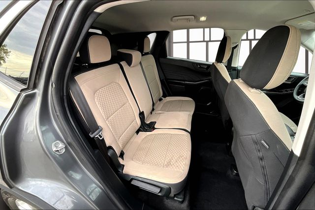 2022 Ford Escape SE photo 25