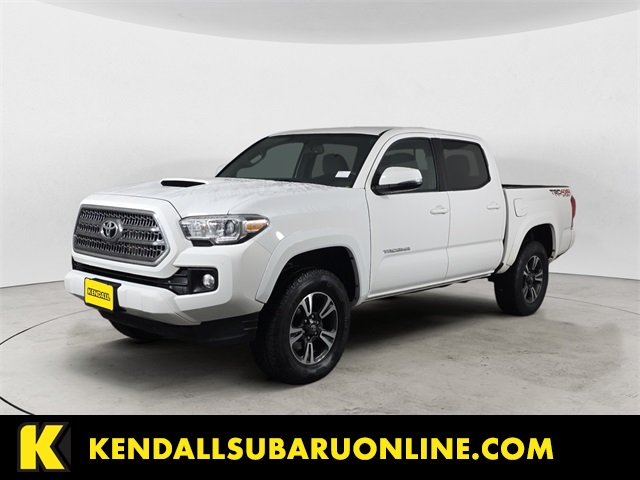 2017 Toyota Tacoma TRD Sport's photo