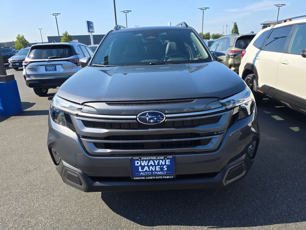 2025 Subaru Forester Limited photo 2