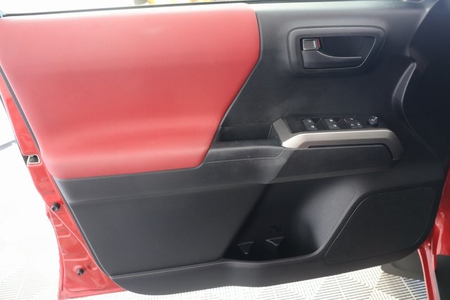 2021 Toyota Tacoma SR5 photo 20