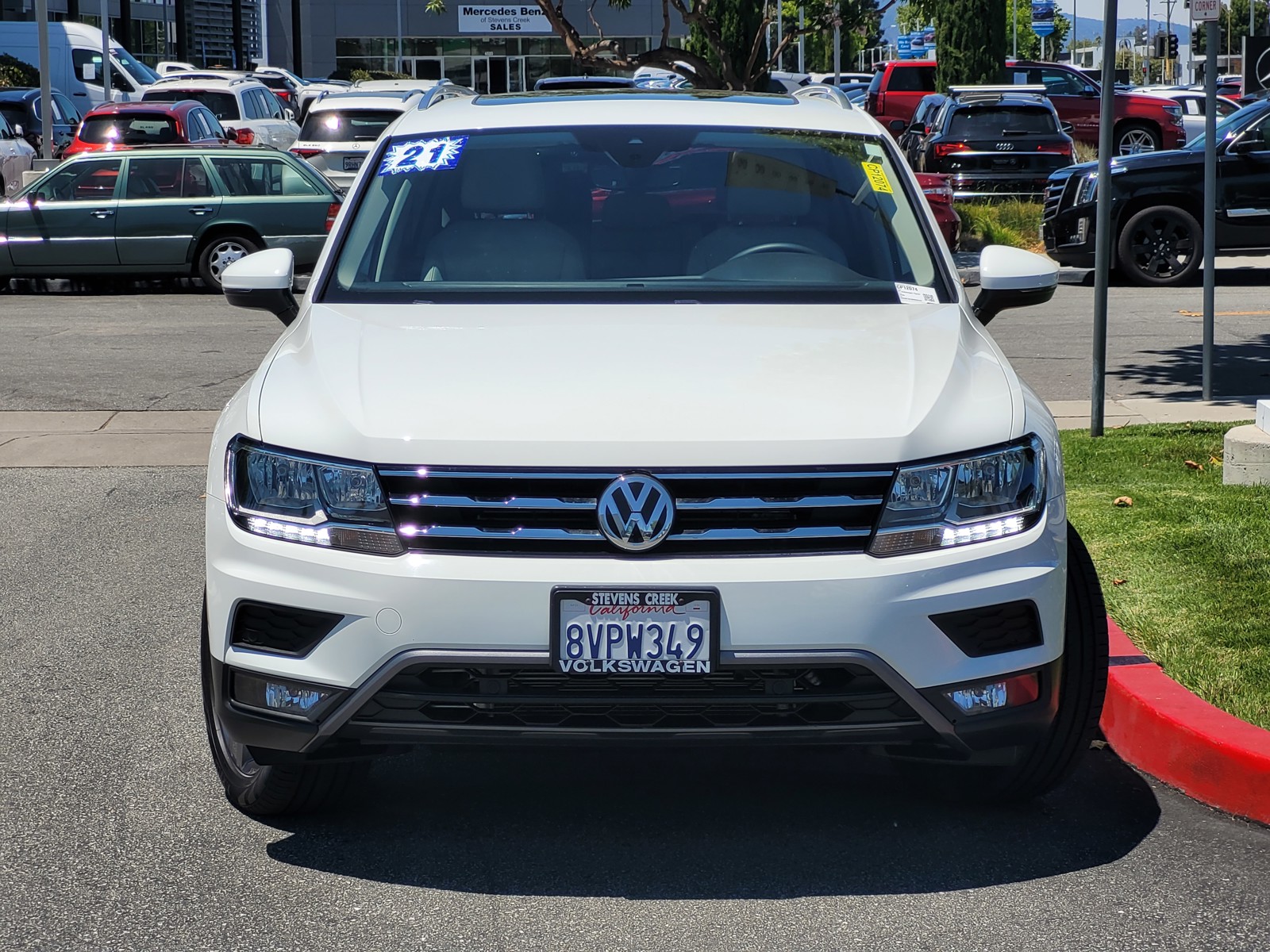 Image 2 of Pre-Owned 2021 Volkswagen Tiguan 2.0T SEL FWD 4D Sport Utility