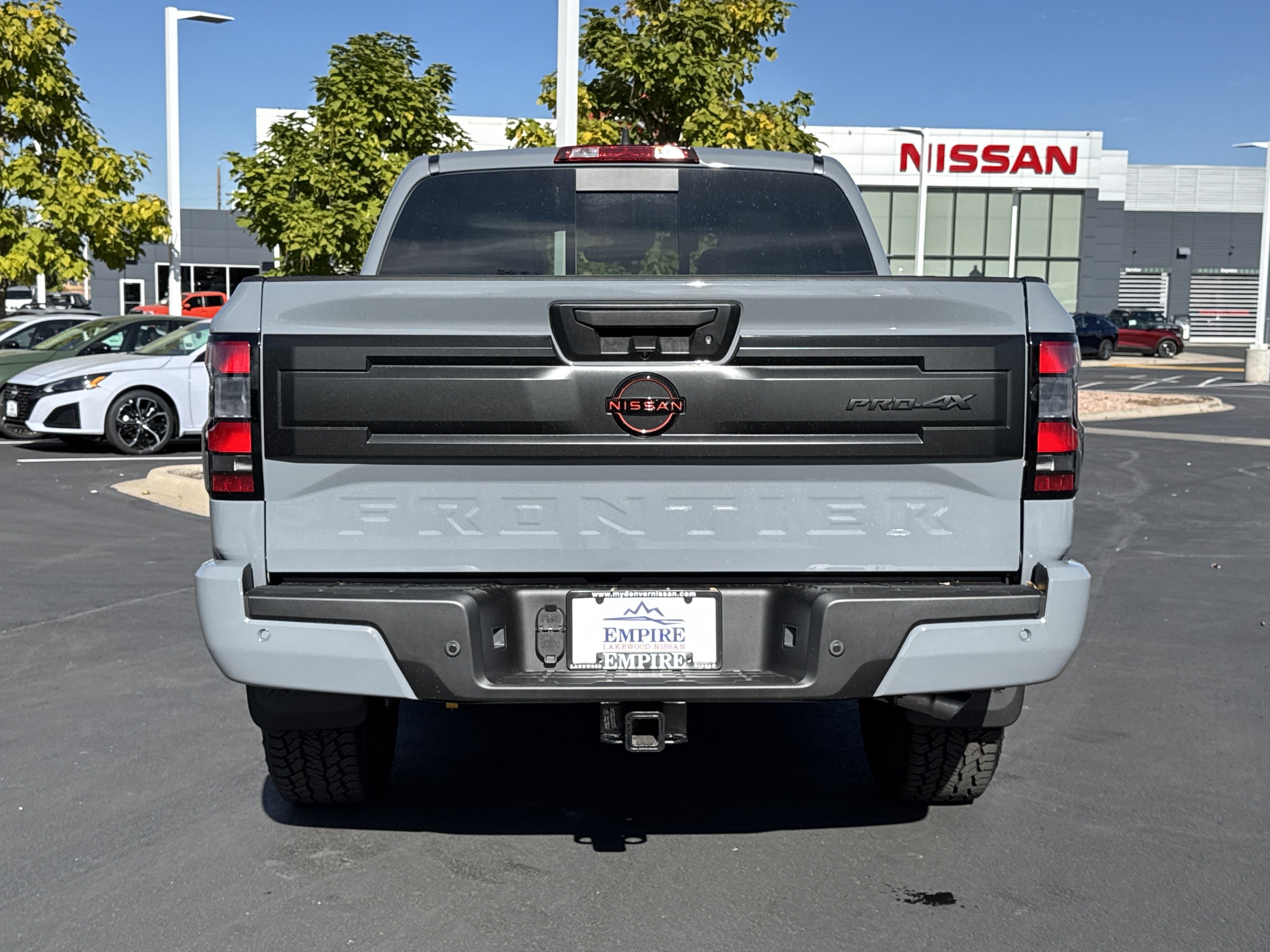 2026 Nissan Frontier PRO-4X photo 2