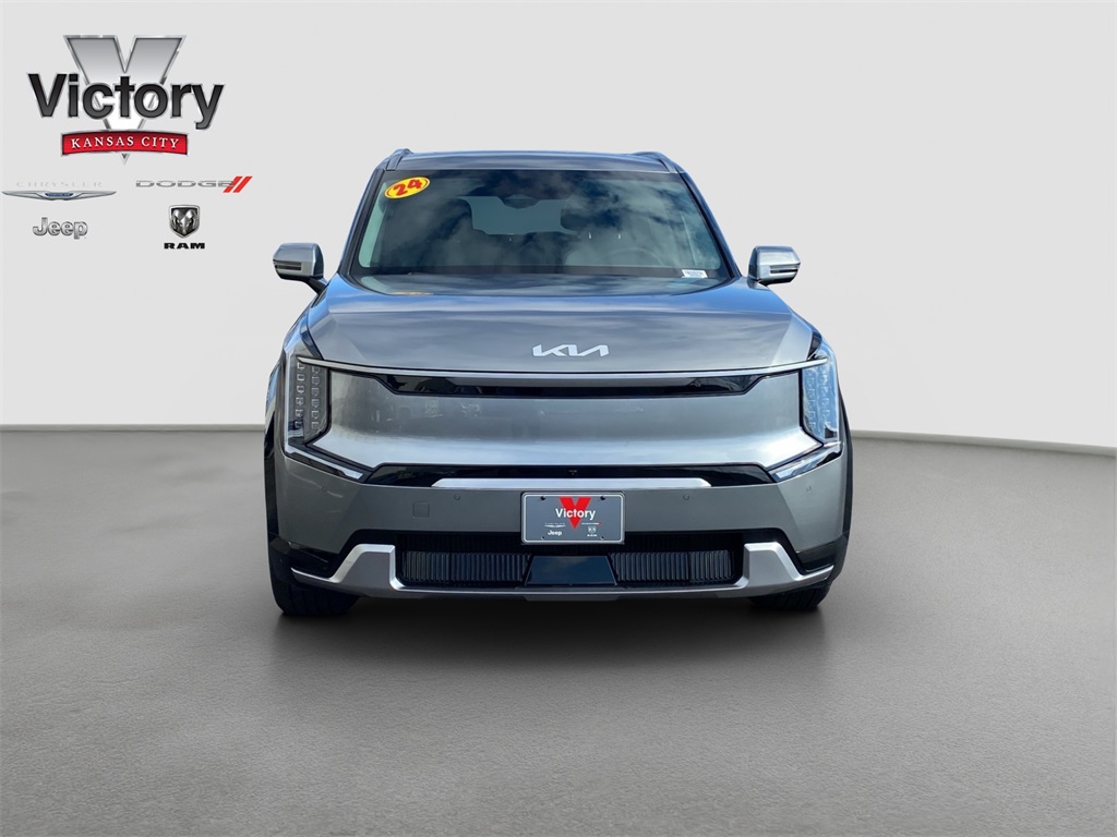 Used 2024 Kia Ev9 Land with VIN KNDADFS50R6028296 for sale in Kansas City, KS