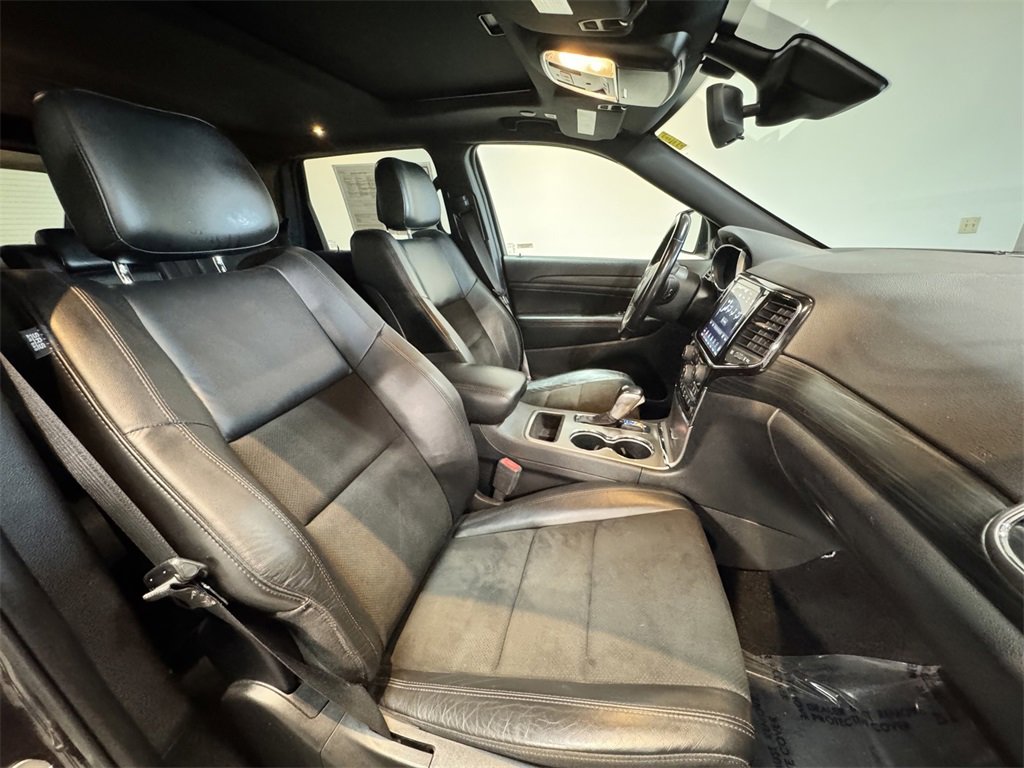 2021 Jeep Grand Cherokee Laredo photo 18