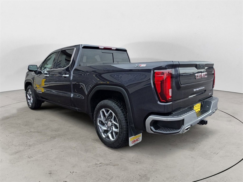2022 Gmc Sierra 1500 SLT photo 3
