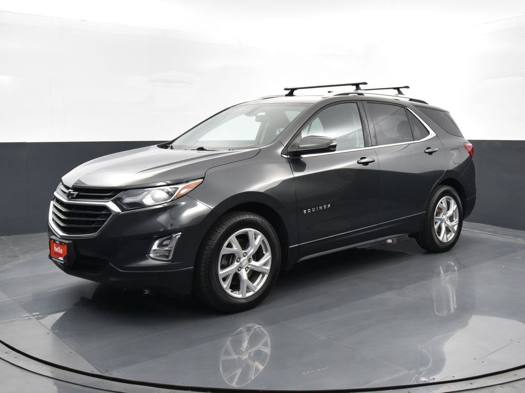 2018 Chevrolet Equinox LT photo 3