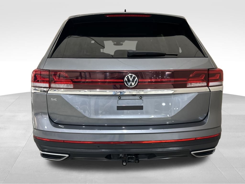 2024 Volkswagen Atlas SE Technology photo 3