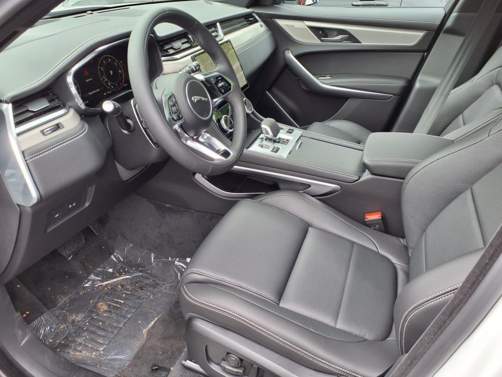 2026 Jaguar F-PACE P250 R-Dynamic S photo 17